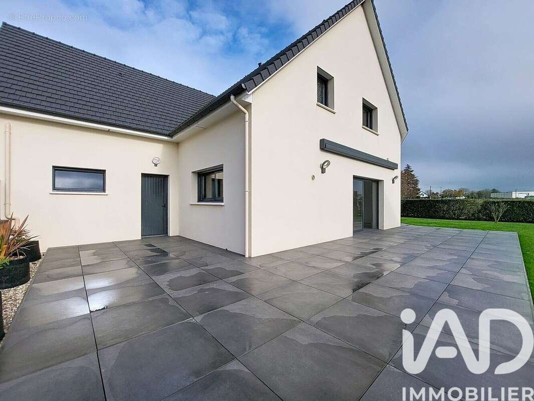 Photo 3 - Maison à SAINT-PIERRE-DE-VARENGEVILLE