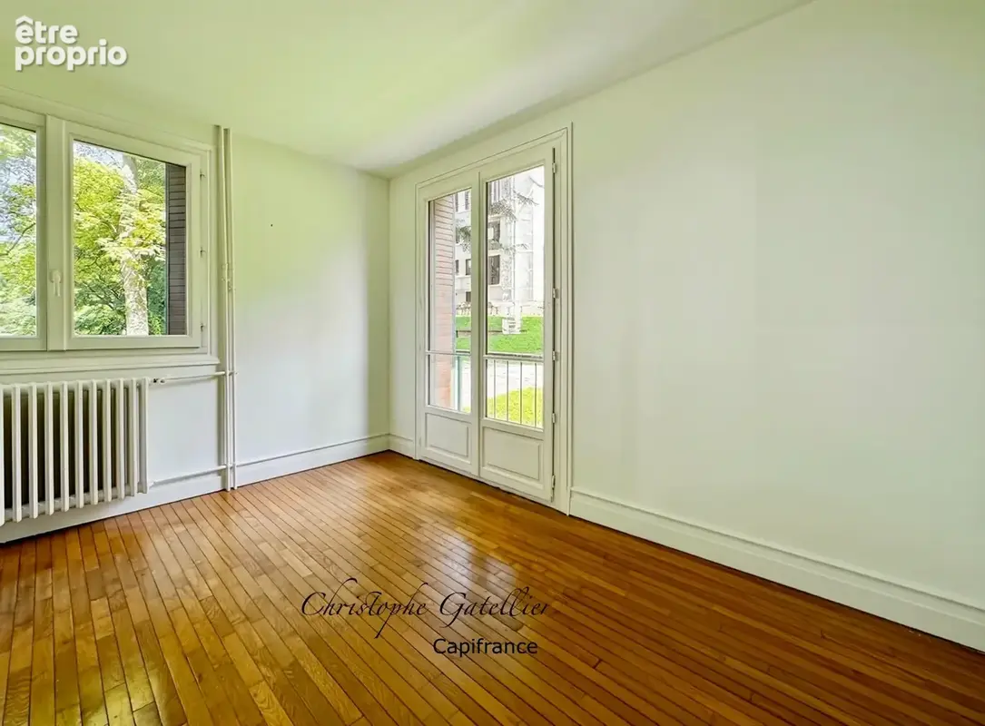 96 m² – 3 chambres + possibilité 4 – Parc arboré – Gare à pied - photo 12