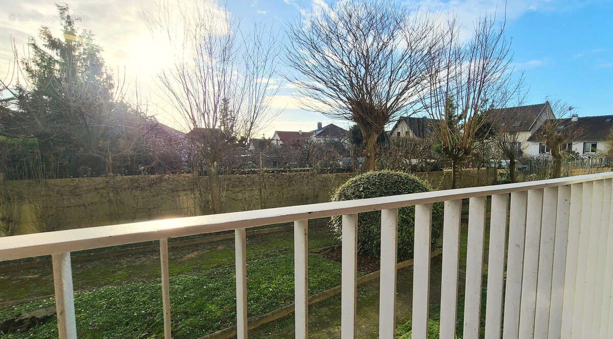 Appartement à THIAIS