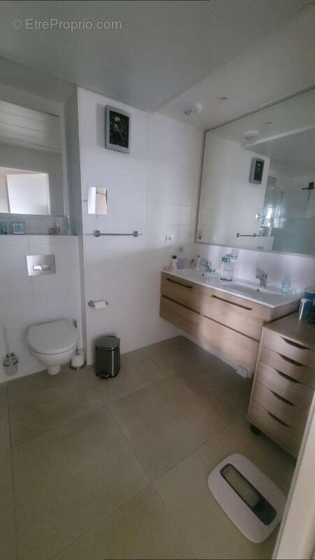 Appartement à CASTELNAU-LE-LEZ