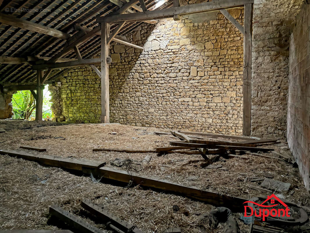 Maison à ROUVROY-SUR-AUDRY
