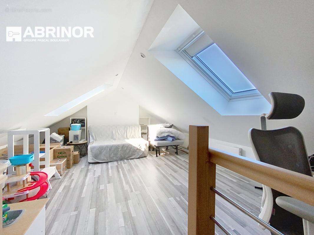 Maison à FACHES-THUMESNIL