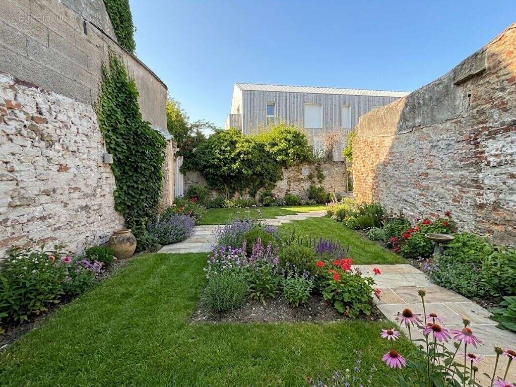 Charmante maison de ville de 66 m² avec jardin – Wimille (limitrophe Boulogne-sur-Mer) - photo 10