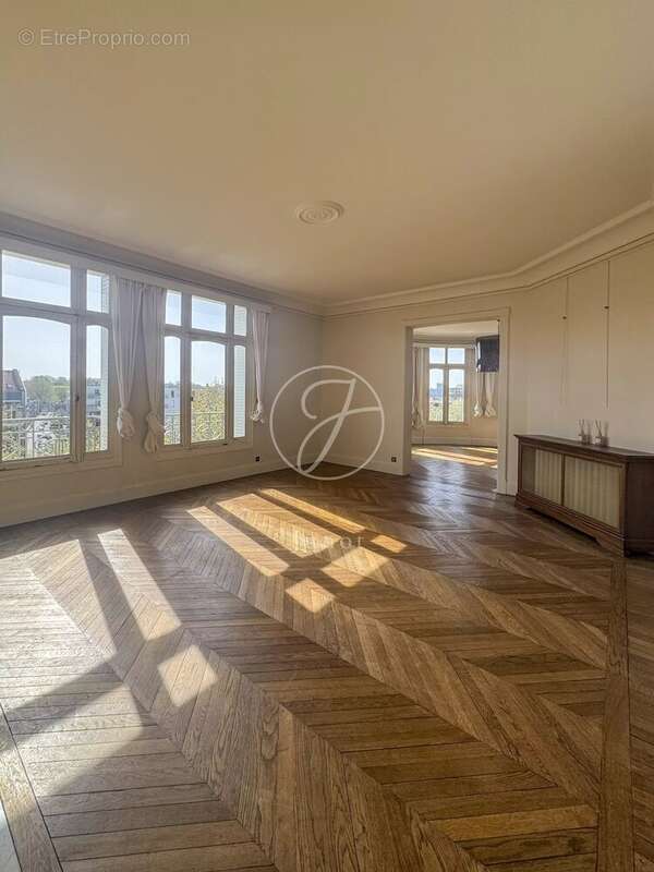 Appartement à LA MADELEINE