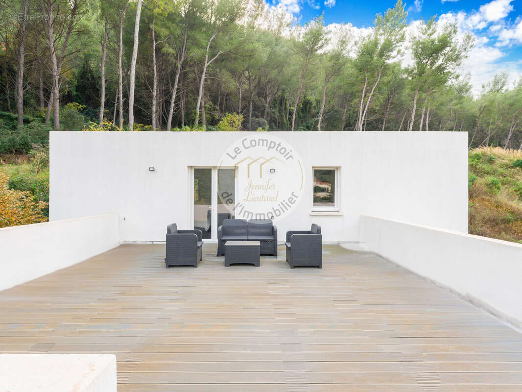 Maison à AUBAGNE