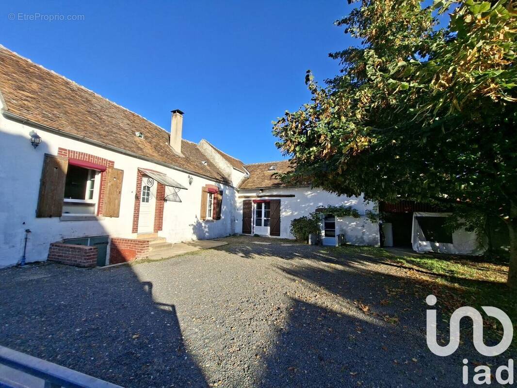 Photo 1 - Maison à EGREVILLE