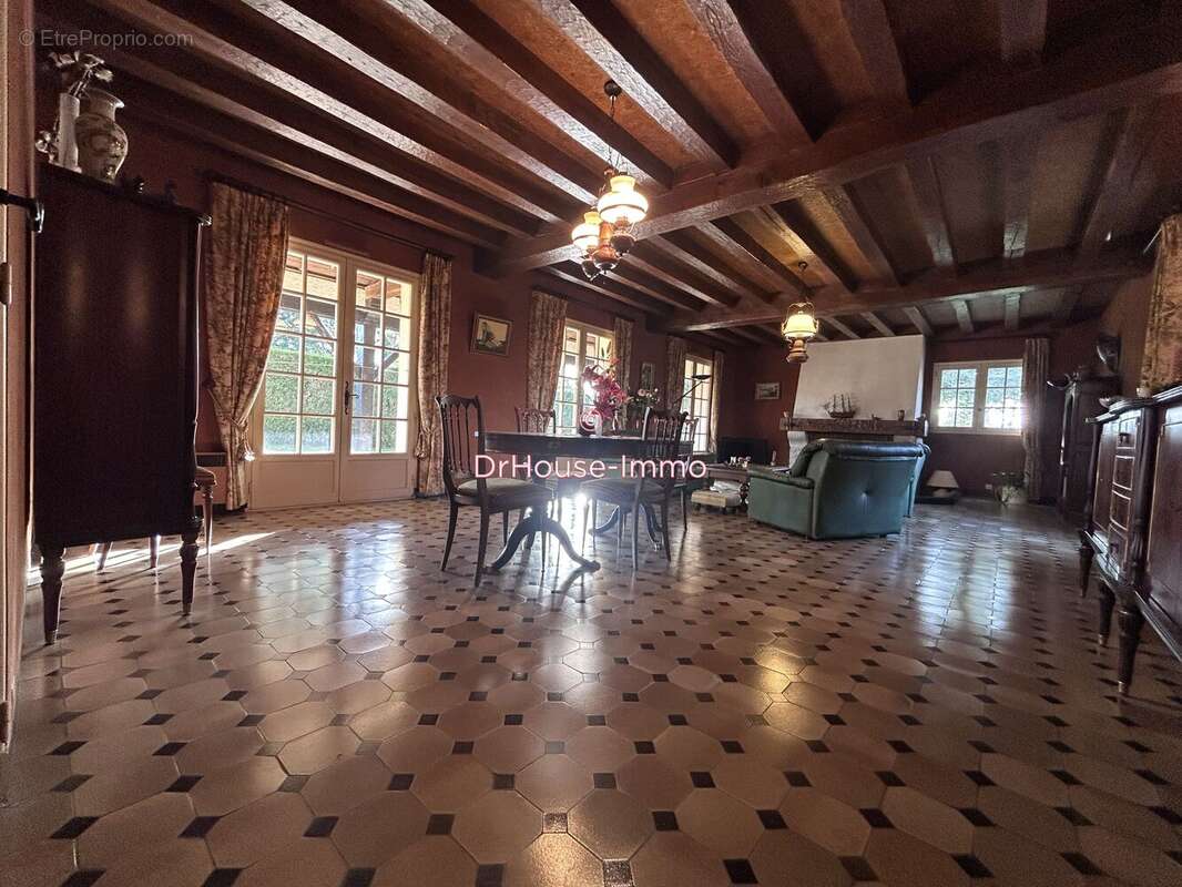Maison à BASSE-GOULAINE