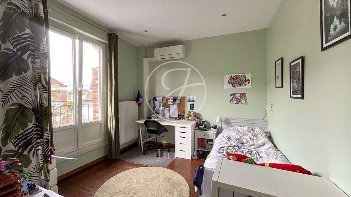 Maison à MARCQ-EN-BAROEUL