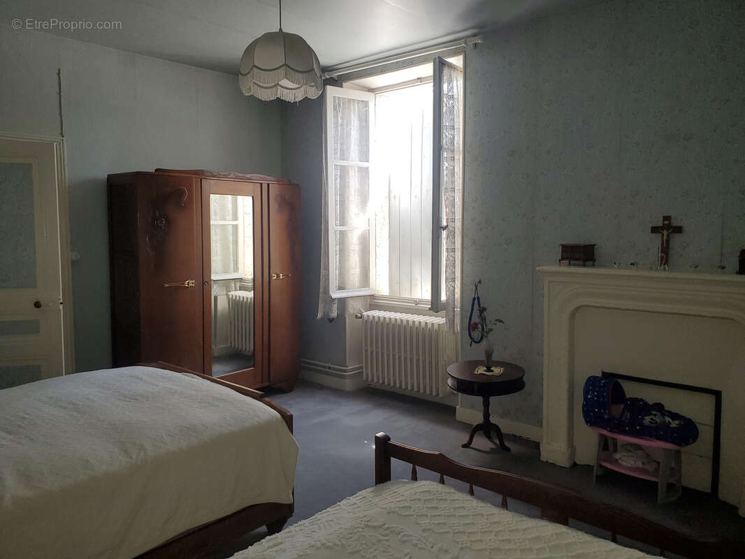 Maison de village et dépendances - photo 17