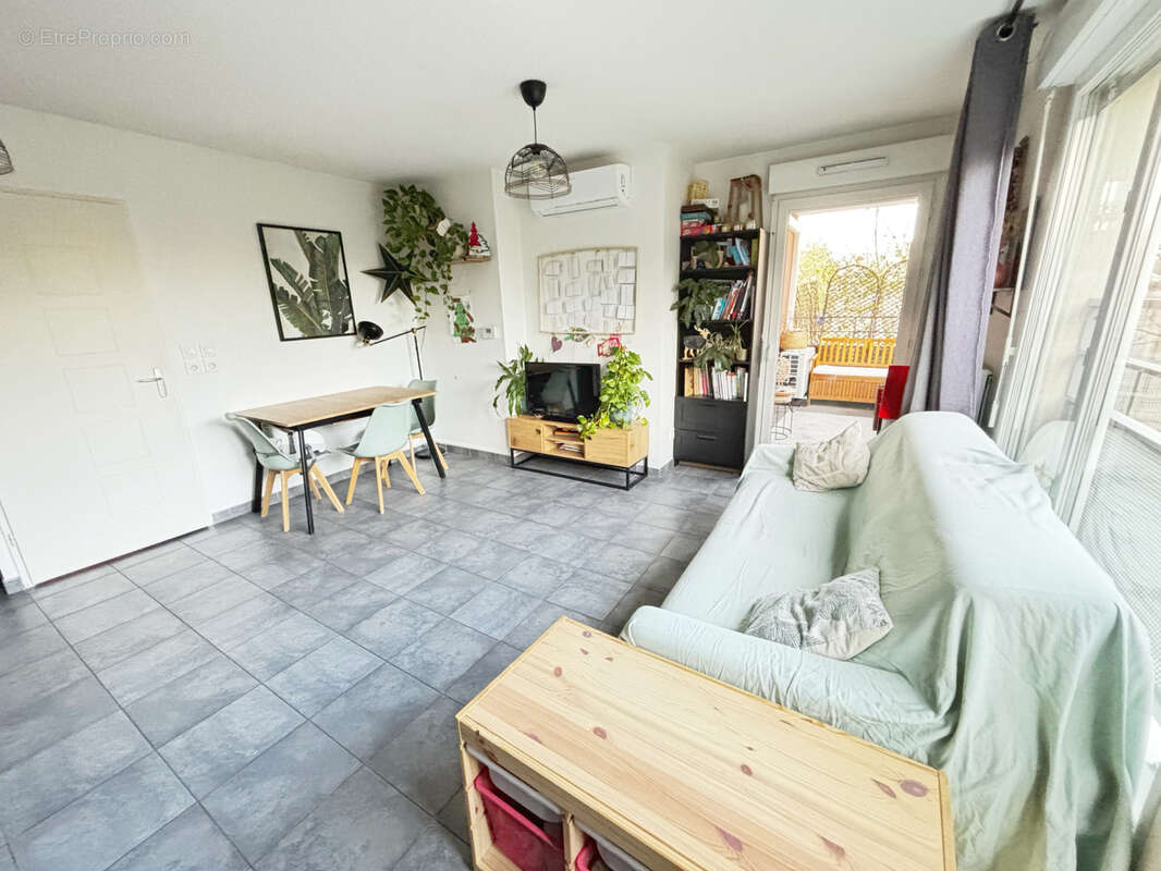 Appartement à VENISSIEUX