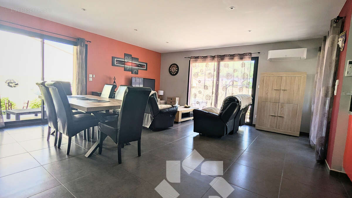 VILLA avec magnifique vue - photo 3
