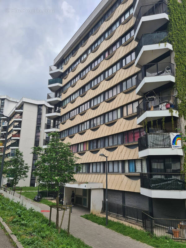 Appartement à GRIGNY