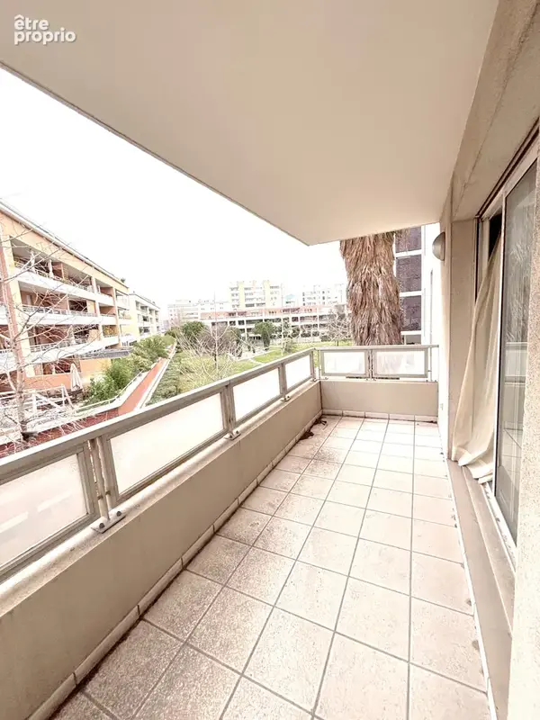 Appartement 2 pièces 48 m² · à Marseille-10e · 48 m² · 178 000 €