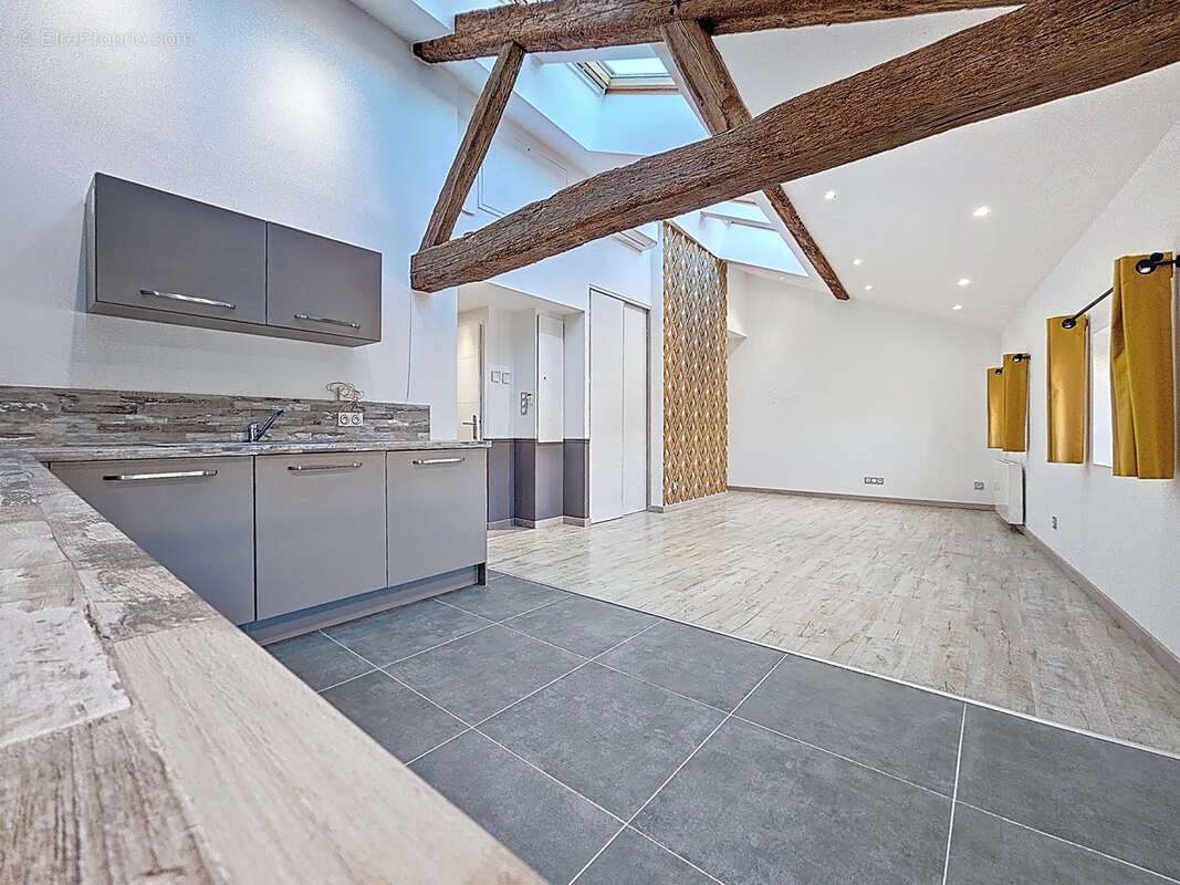 Appartement à VILLEFRANCHE-SUR-SAONE