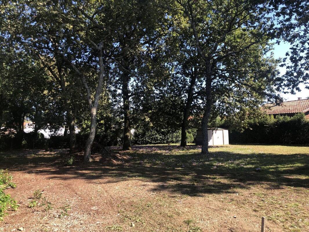 Terrain à GUJAN-MESTRAS