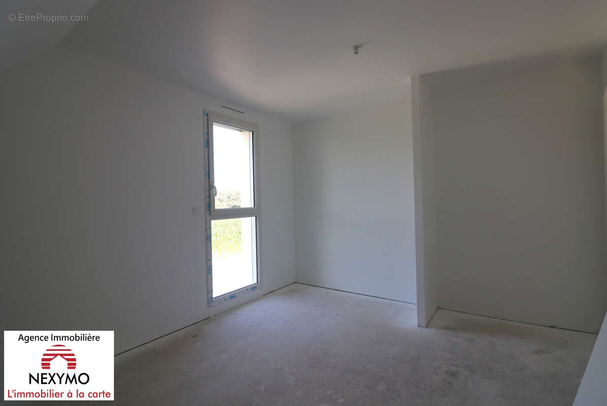 Maison à SAINT-GEORGES-DU-BOIS