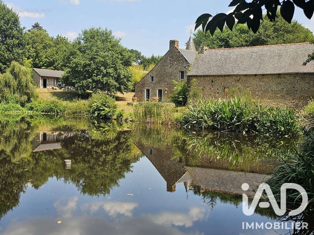 Maison 174 m² à Gomene  - photo 2