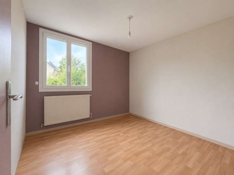 Appartement à SAINT-CYR-SUR-LOIRE