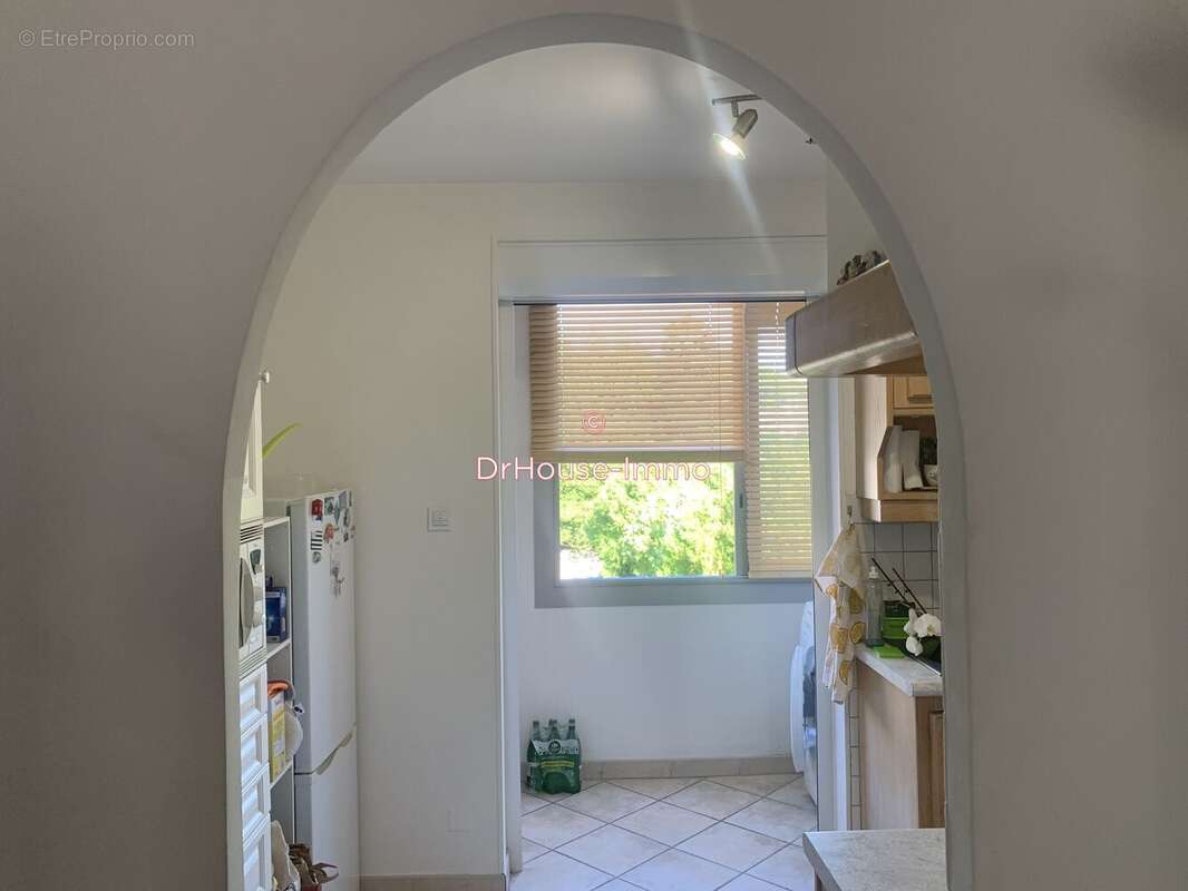 Appartement 57 m² à Marseille-12e  - photo 7