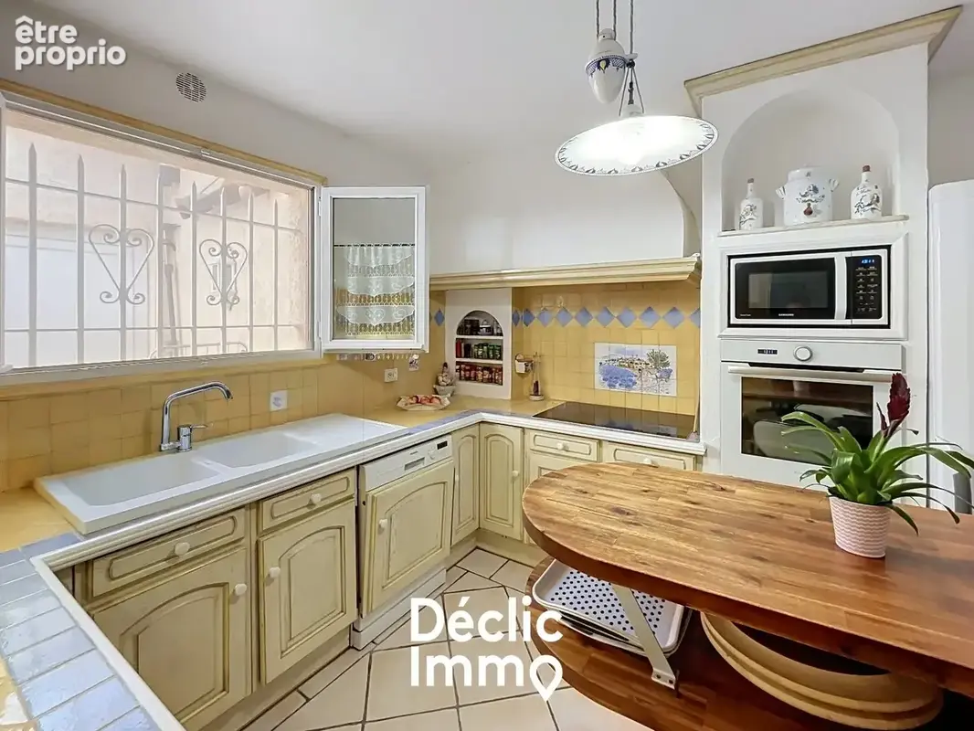 Maison - 6 pieces - 116 m2 - cave - garage - grasse - photo 3