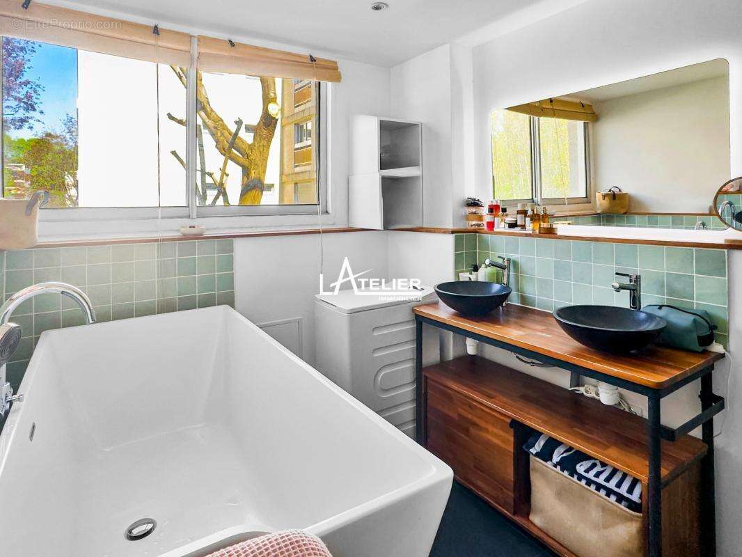 Appartement à MAREIL-MARLY