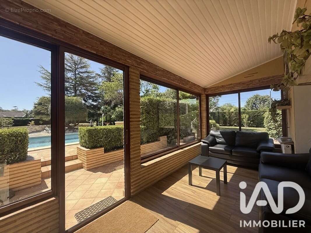 Maison 132 m² à Fourques-Sur-Garonne  - photo 2