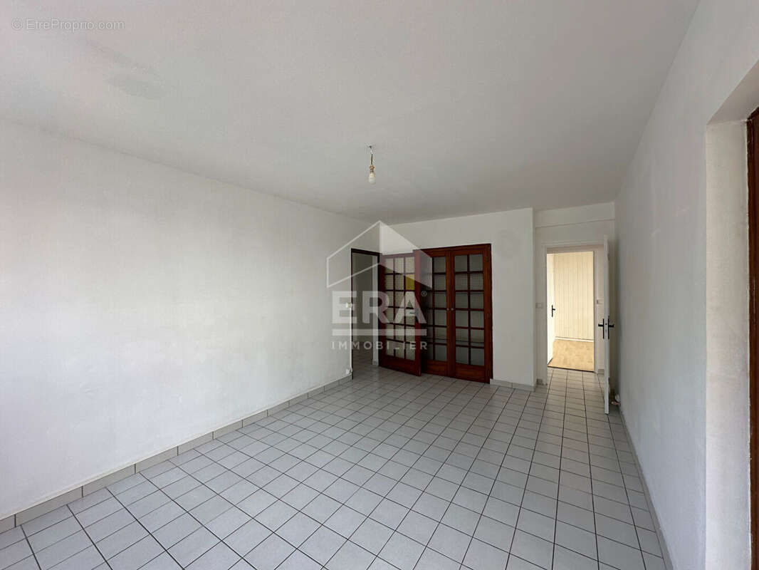 Appartement 74m² à châteauroux - photo 7