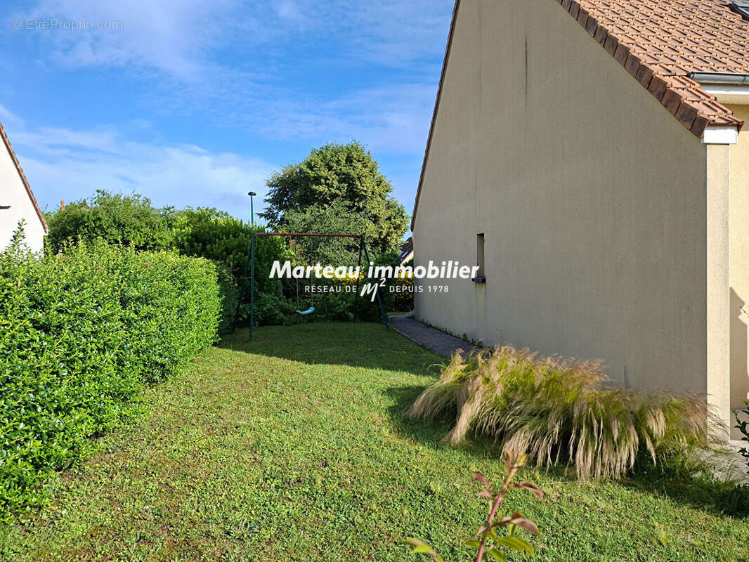 Maison La Suze Sur Sarthe 6 pièce(s) 126 m2 - photo 8