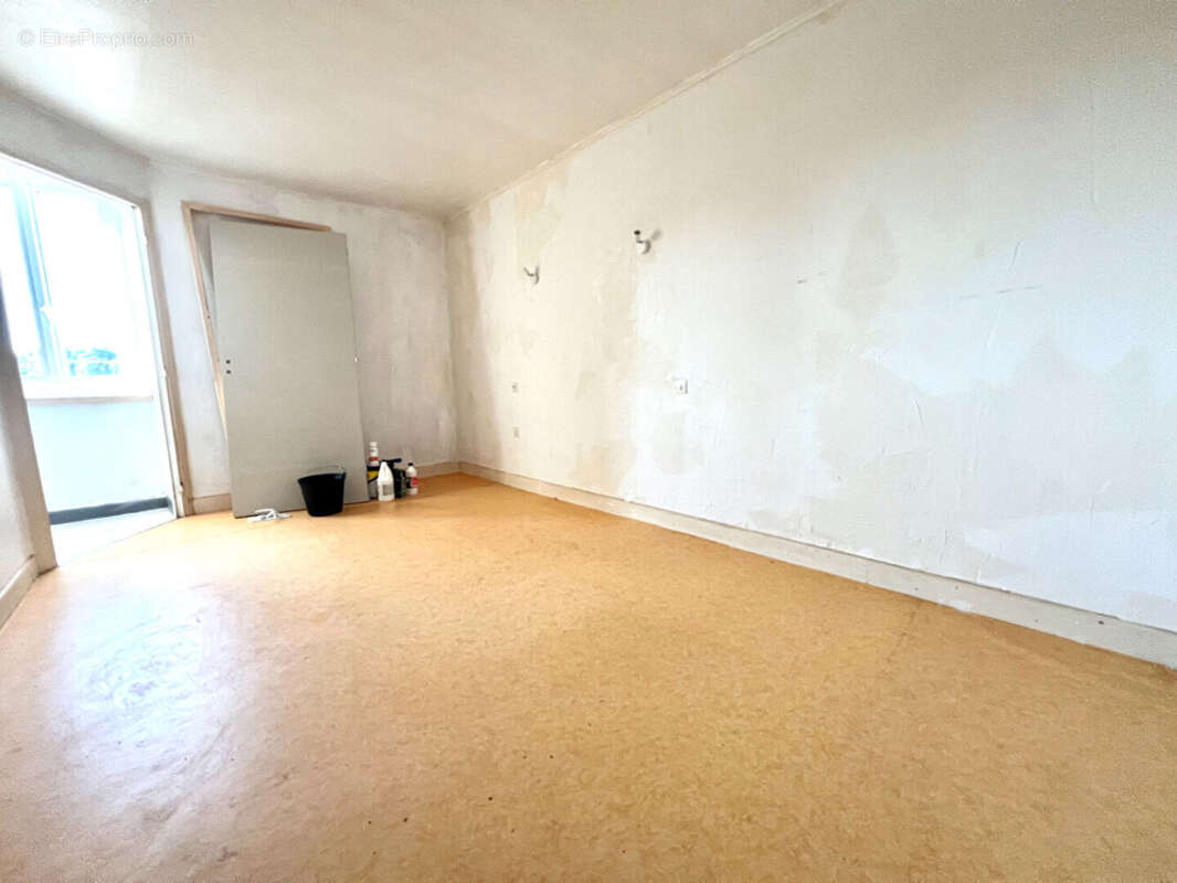 Appartement à LAROQUEBROU