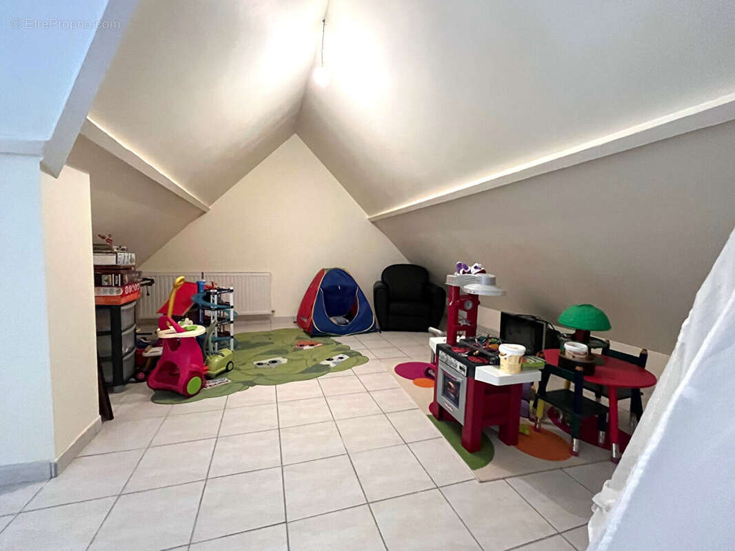 Maison à PRECY-SUR-OISE