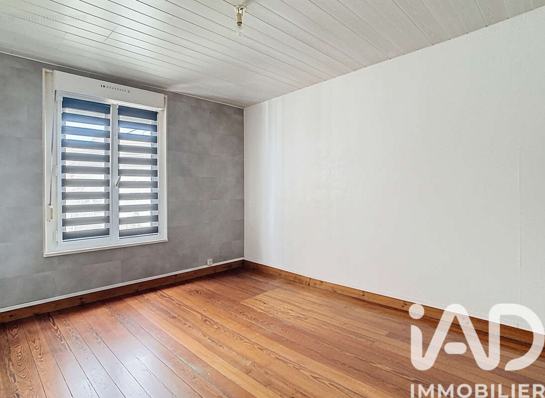 Photo 4 - Maison à FERE-CHAMPENOISE