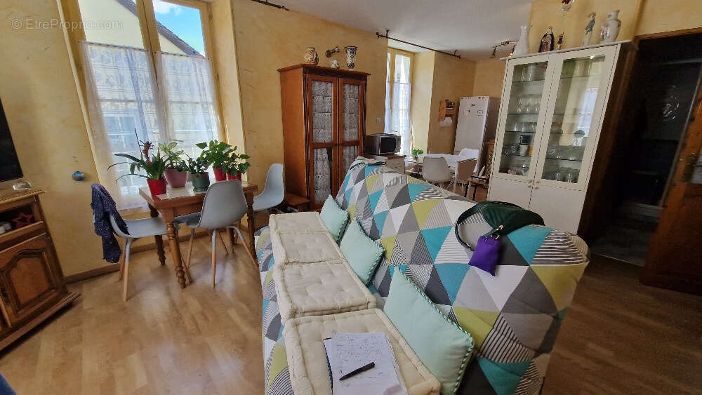 Appartement à EXCIDEUIL
