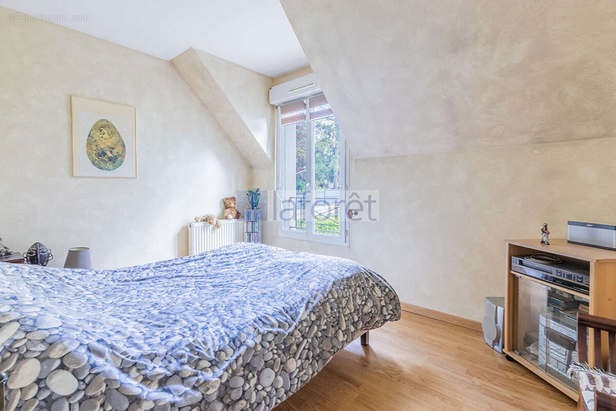 Maison à LONGJUMEAU