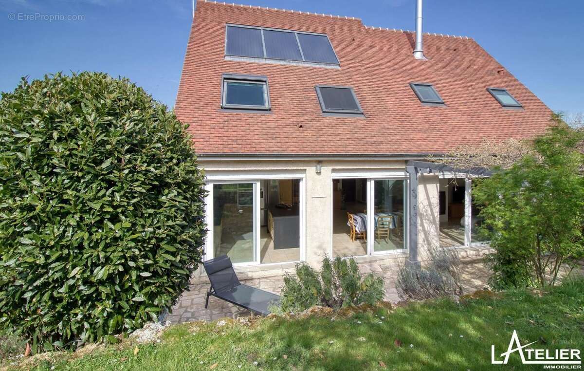 Maison à MAREIL-MARLY