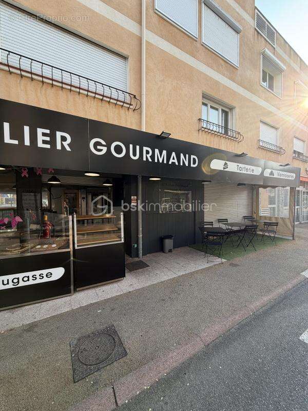 Commerce à CAVALAIRE-SUR-MER