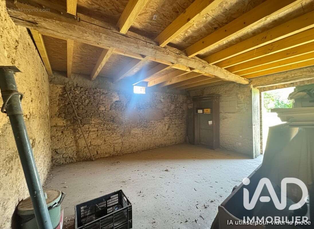 Maison 75 m² à Villeneuve-Sur-Yonne  - photo 6