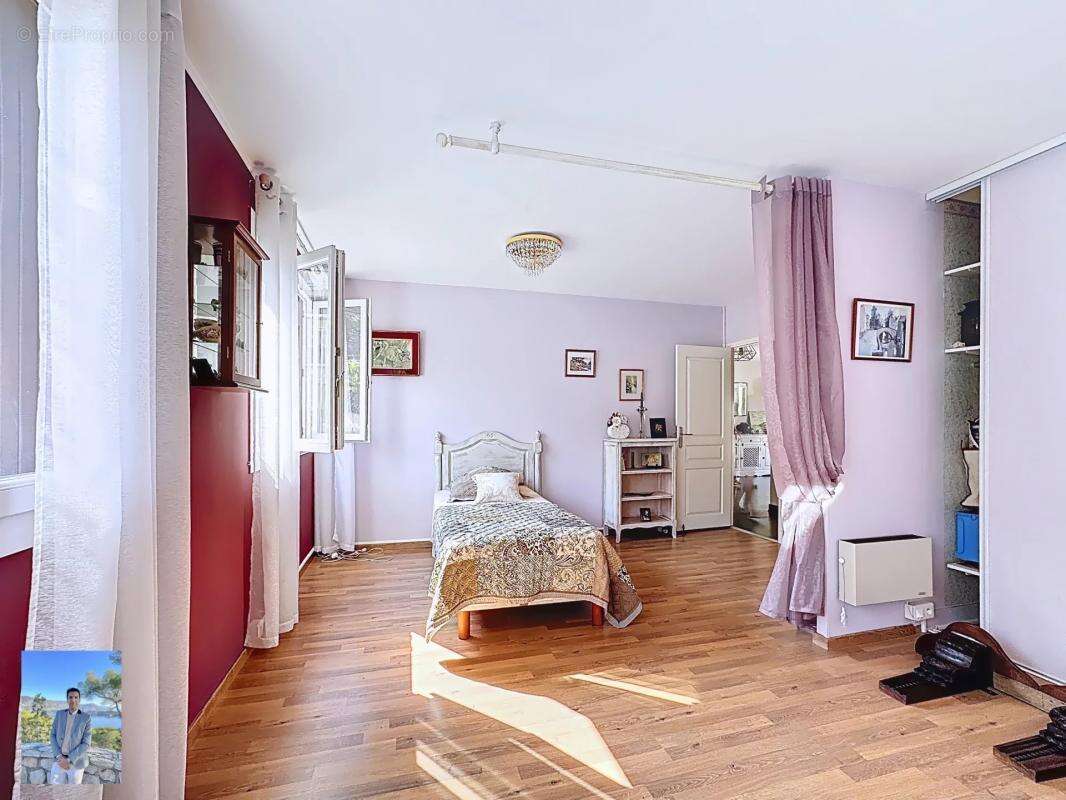 Appartement à VILLEFRANCHE-SUR-MER