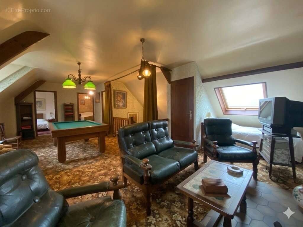 Maison à BENNECOURT