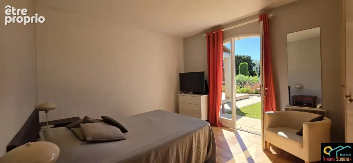 Maison 5 pieces 127m2 piscine et garage - photo 19