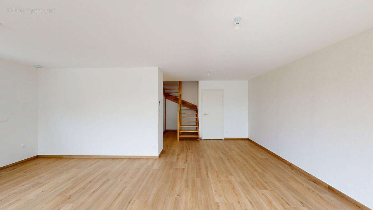 Appartement à SAONE
