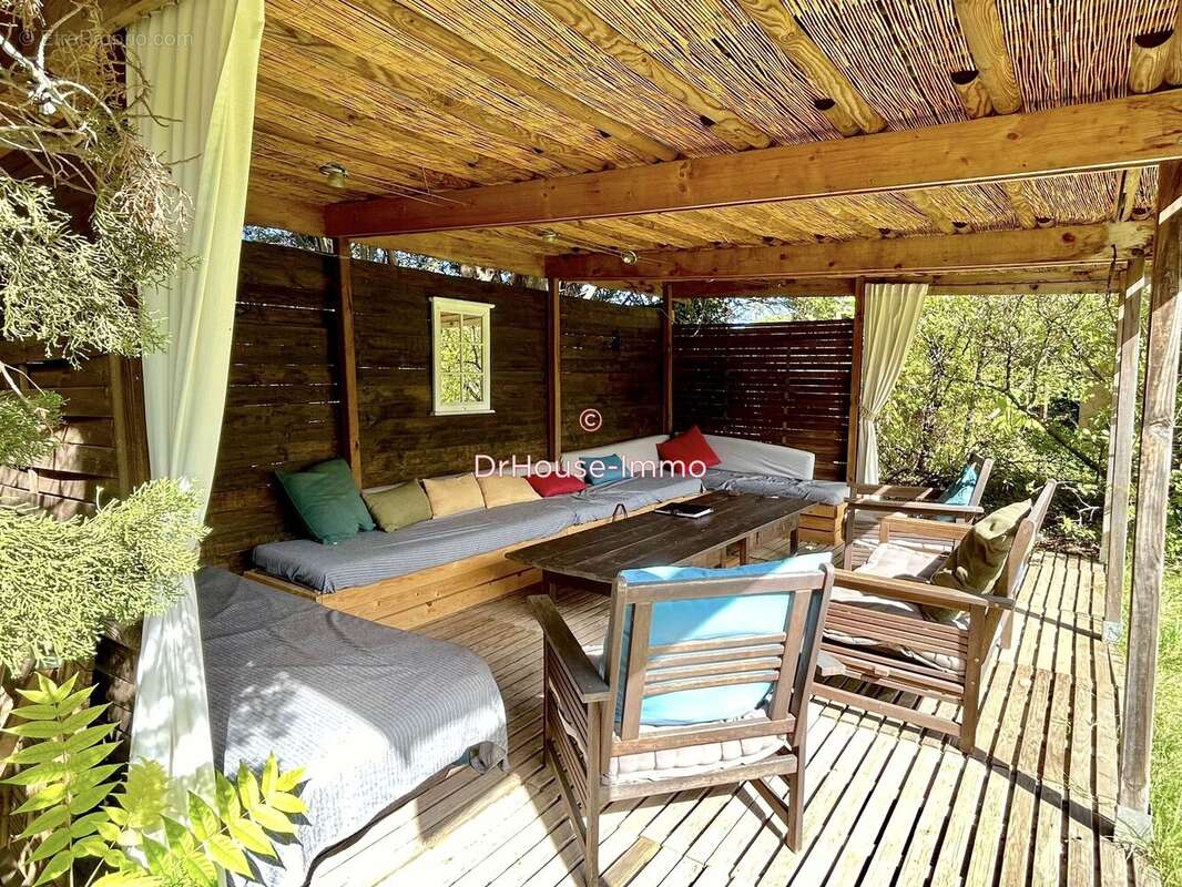 Maison 180 m² à Villecroze  - photo 7