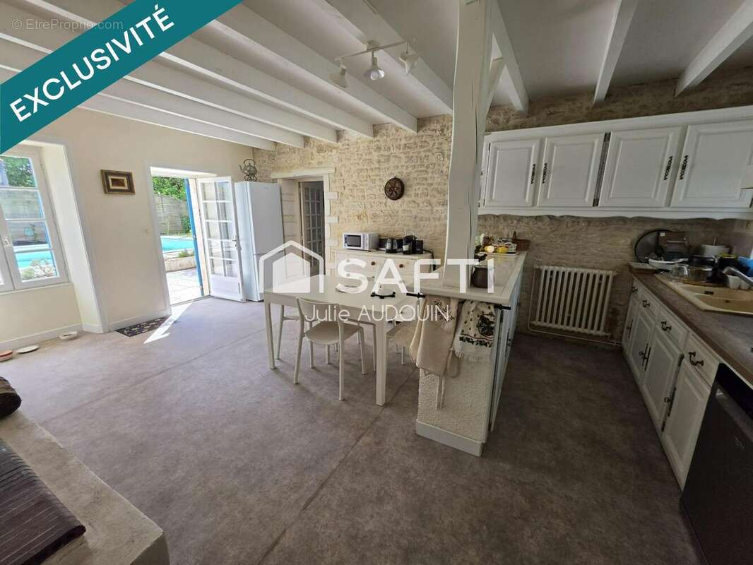 Photo 6 - Maison à LE SEURE
