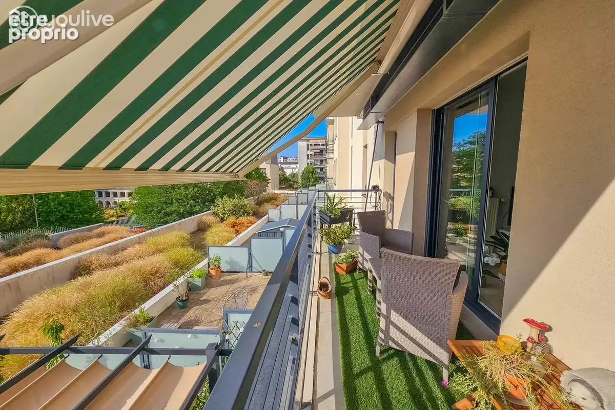 Exclusivité – appartement t2 avec balcon, vue dégagée et parking - photo 2