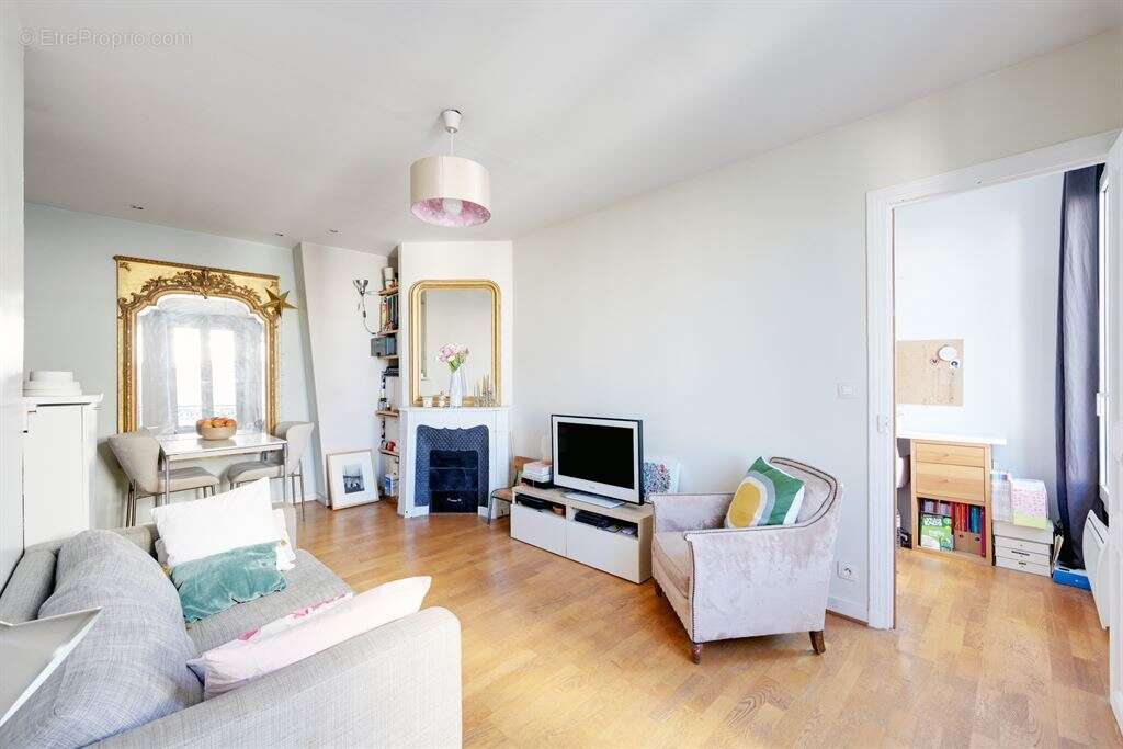Appartement à LEVALLOIS-PERRET