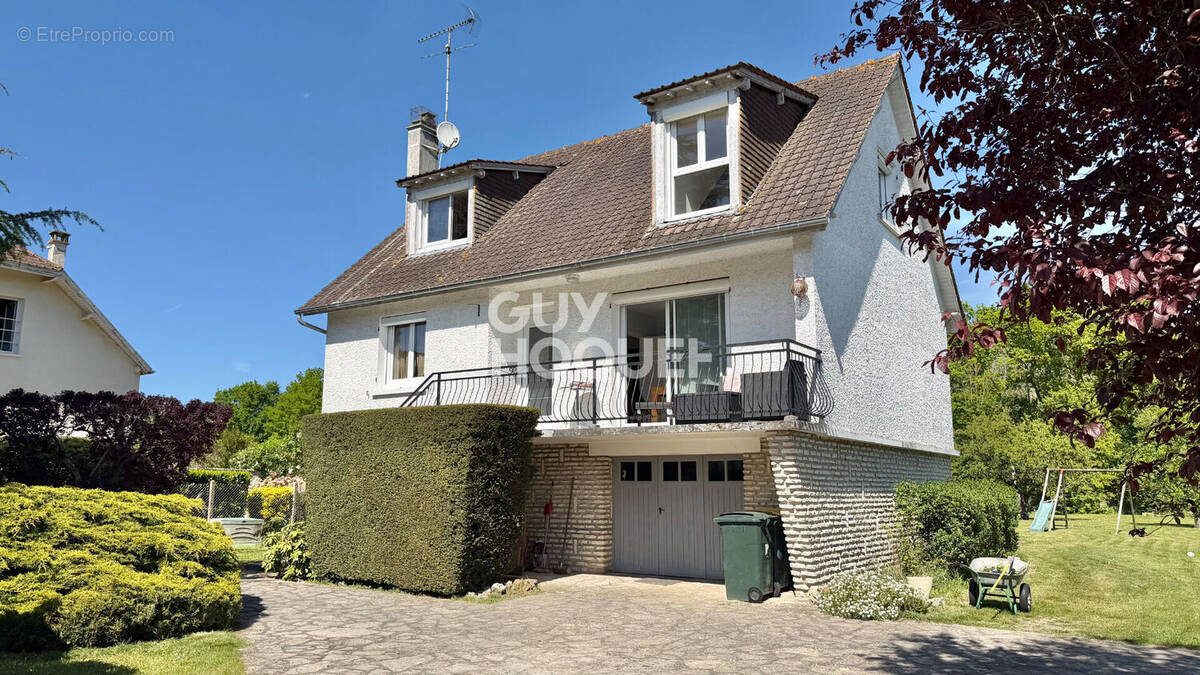 Maison à GARENNES-SUR-EURE