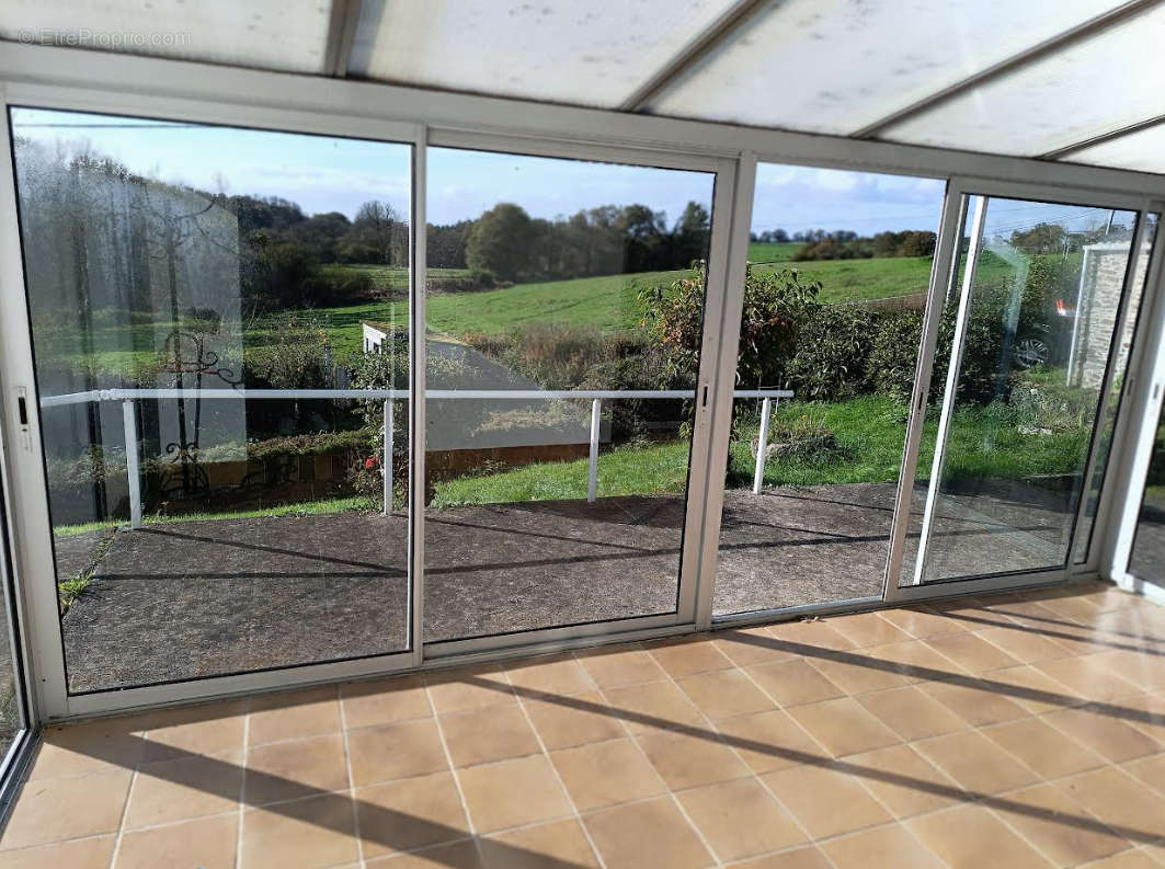 Maison à PLONEVEZ-DU-FAOU