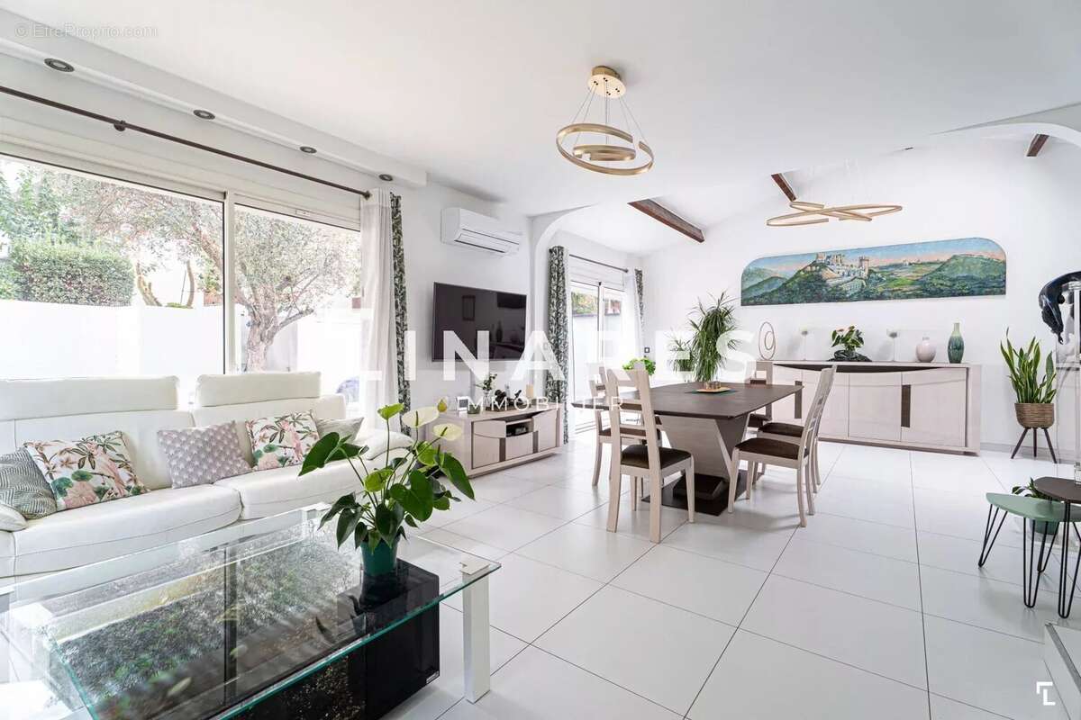Maison à MARSEILLE-8E