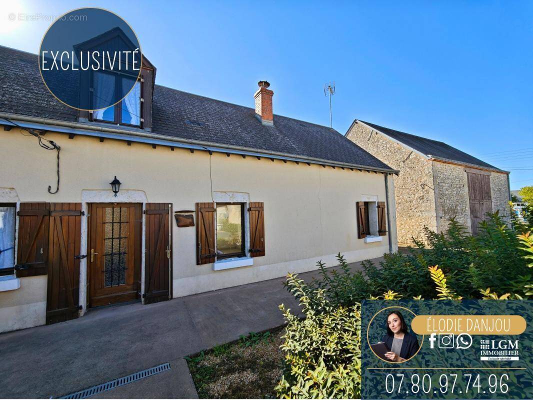 Maison à PERONVILLE