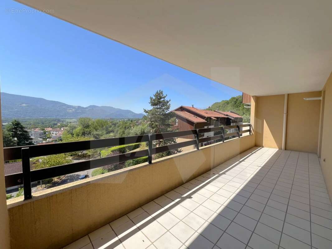 Appartement à MONTBONNOT-SAINT-MARTIN