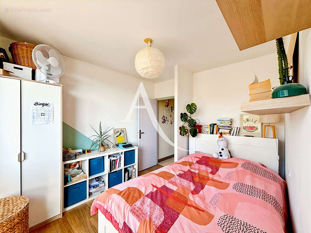 Appartement à FONTENAY-LE-FLEURY